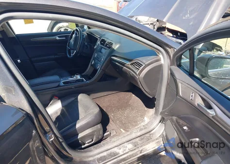 2017 Ford Fusion Se z USA, uszkodzony, nr VIN 3FA6P0HD3HR120406